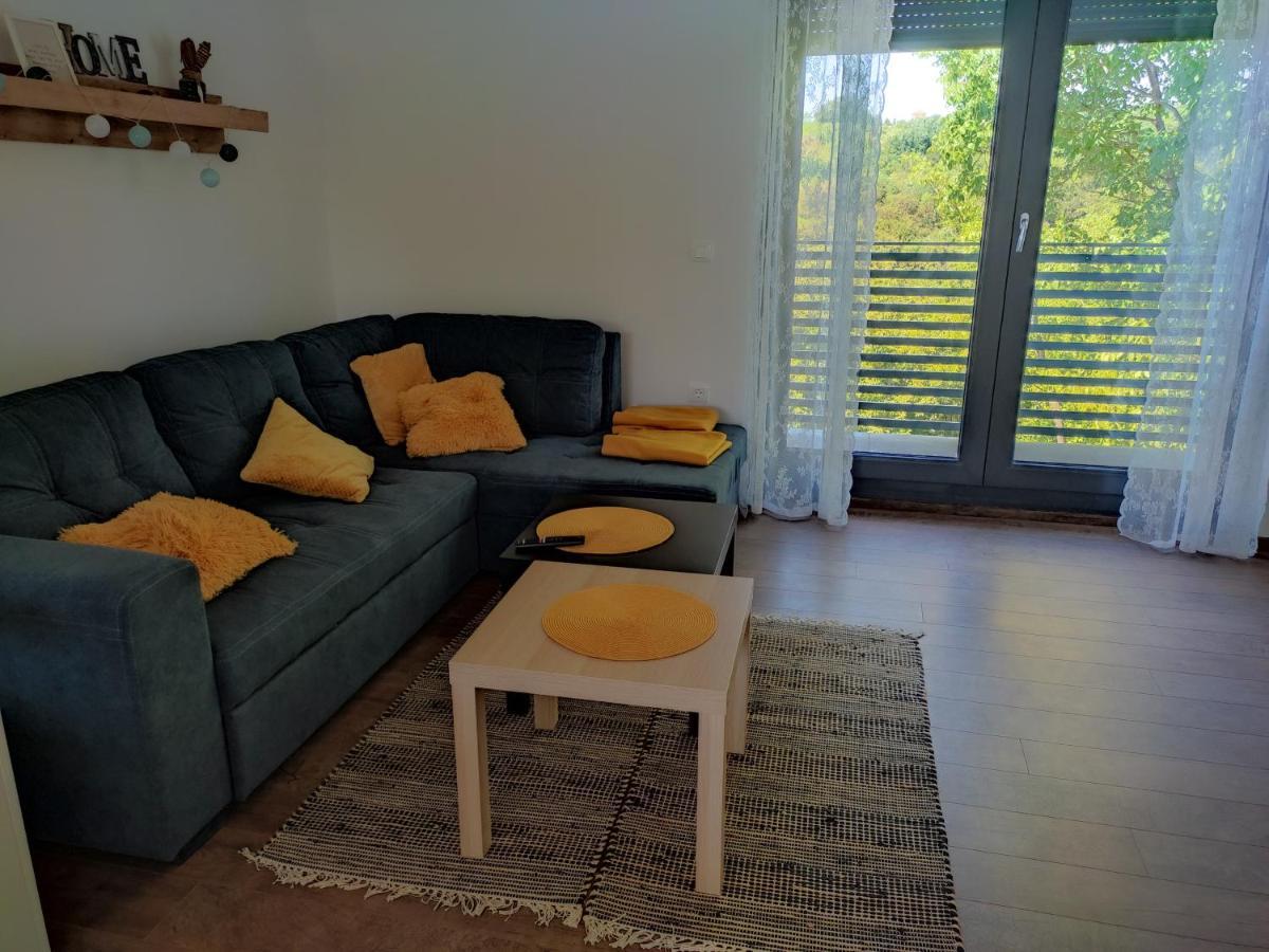 Kraljeva Hiza - Apartmani I Sobe Kralj سفيتي مارتن نا موري المظهر الخارجي الصورة