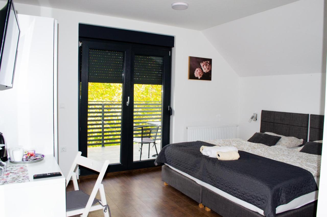 Kraljeva Hiza - Apartmani I Sobe Kralj سفيتي مارتن نا موري المظهر الخارجي الصورة